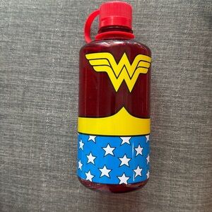 Wonder Woman water bottle